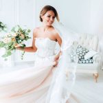 Evitare di rovinare l’abito da sposa durante le nozze: come fare