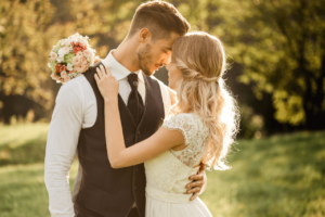 Matrimonio in estate: consigli anti caldo per lei e lui
